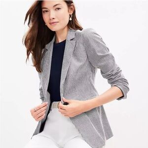 Ann Taylor Blue and White Striped Blazer Seersucker size 14